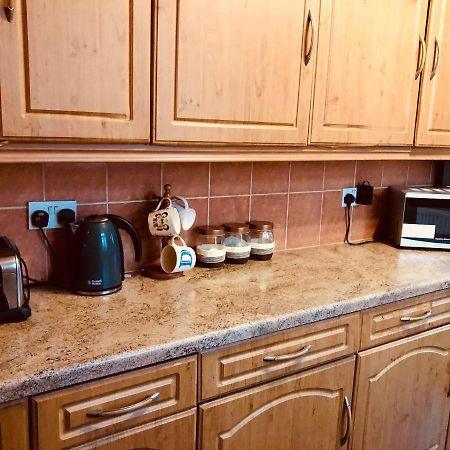 The Guest House Luton  Ngoại thất bức ảnh