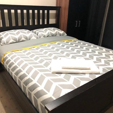 The Guest House Luton  Ngoại thất bức ảnh