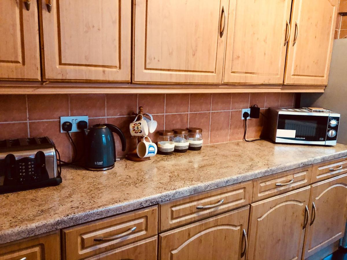 The Guest House Luton  Ngoại thất bức ảnh